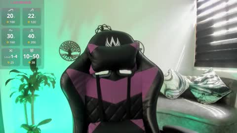 Hailee online show from February 19, 2026, 4:14 pm