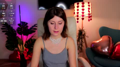 Hailey  Green online show from February 13, 2025, 8:03 pm