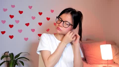 Snapshot of hailey_firee chatting on March 10, 2025, 12:51 am Hailey online show from March 10, 2025, 12:51 am