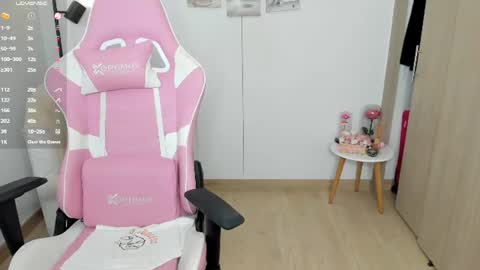 Snapshot of hailey_florez chatting on July 28, 2026, 4:39 pm hailey online show from July 28, 2026, 4:39 pm