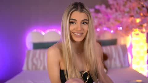 Hailey online show from April 14, 2026, 6:41 am