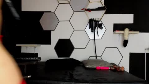 Snapshot of haileycat_ chatting on February 14, 2025, 4:15 am haileycat_ online show from February 14, 2025, 4:15 am