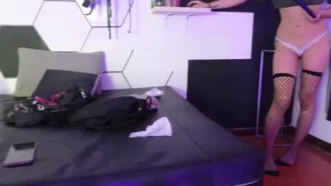 Snapshot of haileycat_ chatting on September 12, 2025, 2:00 am haileycat_ online show from September 12, 2025, 2:00 am