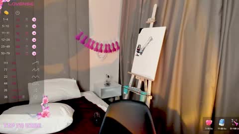 Hailey online show from February 23, 2025, 11:44 am