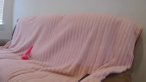 Snapshot of haileymae69 chatting on April 3, 2026, 5:11 pm haileymae online show from April 3, 2026, 5:11 pm