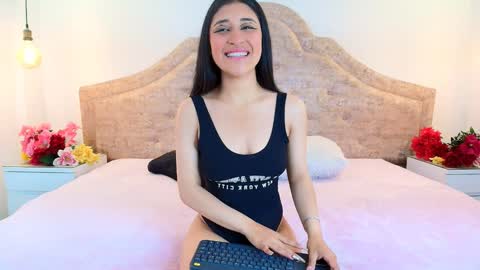 Snapshot of haileymiller1 chatting on December 30, 2024, 4:09 am Haileymiler online show from December 30, 2024, 4:09 am