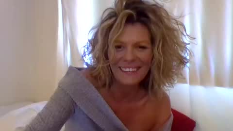 Hailey online show from January 11, 2025, 9:57 pm