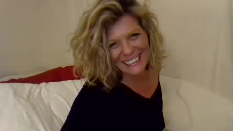 Hailey online show from January 12, 2025, 4:21 am