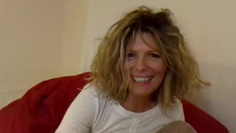 Hailey online show from February 13, 2025, 3:07 am