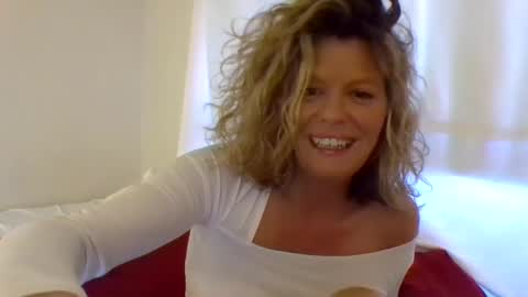 Hailey online show from March 9, 2025, 12:31 am