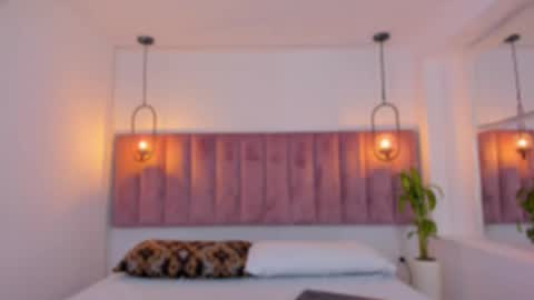 Haily online show from March 8, 2026, 8:01 pm