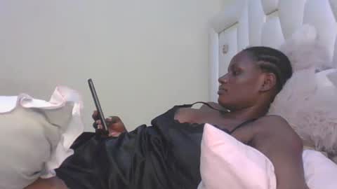 Snapshot of hairy_pussy702282 chatting on July 15, 2026, 6:29 am hairy_pussy702282 online show from July 15, 2026, 6:29 am