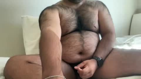 Snapshot of hairyaussie00 chatting on March 4, 2025, 4:49 am hairyaussie00 online show from March 4, 2025, 4:49 am