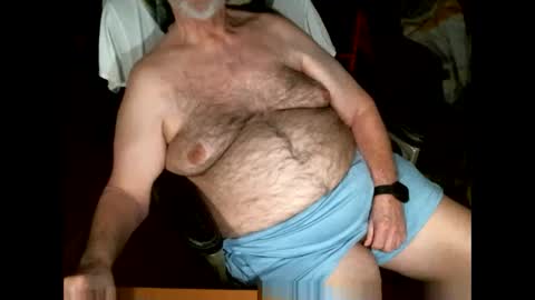 hairybear813 online show from March 18, 2026, 9:40 pm