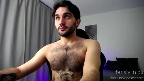 Adam online show from April 9, 2026, 5:07 pm