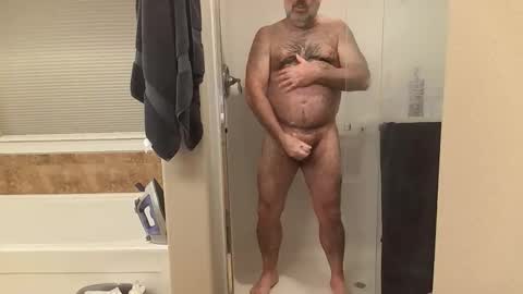 Snapshot of hairydaddreams chatting on April 1, 2026, 1:34 pm hairydaddreams online show from April 1, 2026, 1:34 pm