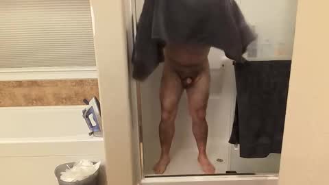 Snapshot of hairydaddreams chatting on April 7, 2026, 1:00 pm hairydaddreams online show from April 7, 2026, 1:00 pm