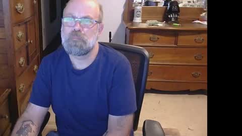 HairyDaddyBear69 online show from September 23, 2025, 11:24 am