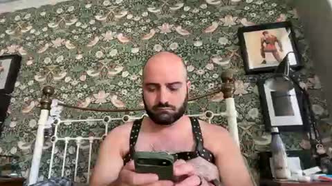 Hairy Guy online show from July 1, 2026, 11:01 am