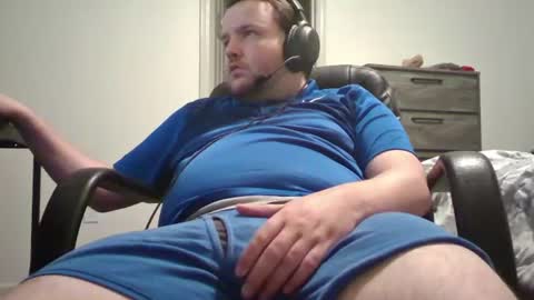 hairymikey online show from June 18, 2026, 3:40 am