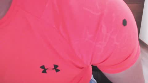 hairyncuteass online show from February 5, 2025, 4:25 pm