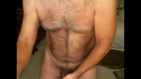 Snapshot of hairypecsguy chatting on February 12, 2025, 9:10 am Hairy pecs online show from February 12, 2025, 9:10 am