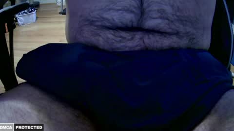 hairyuncut1705 online show from May 1, 2026, 10:58 pm