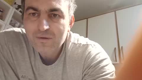 hakfin666 online show from February 17, 2025, 5:47 am