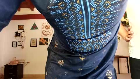 Ramona  Hak online show from April 23, 2026, 2:46 am