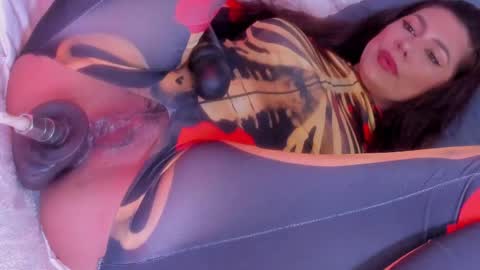 Halie  online show from April 22, 2026, 12:57 am