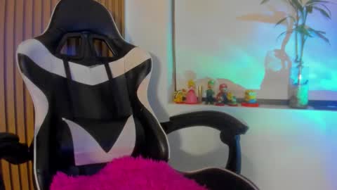 Snapshot of hall_anahiis chatting on January 12, 2026, 12:38 am Anahis online show from January 12, 2026, 12:38 am