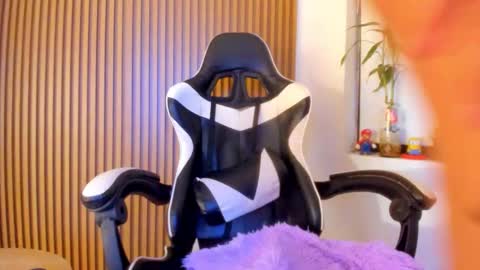 Snapshot of hall_anahiis chatting on February 22, 2026, 3:51 am Anahis online show from February 22, 2026, 3:51 am