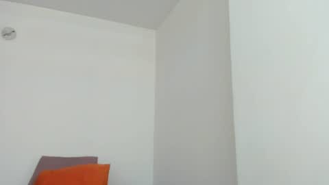 Snapshot of halle_1 chatting on July 21, 2026, 10:12 pm halle_1 online show from July 21, 2026, 10:12 pm