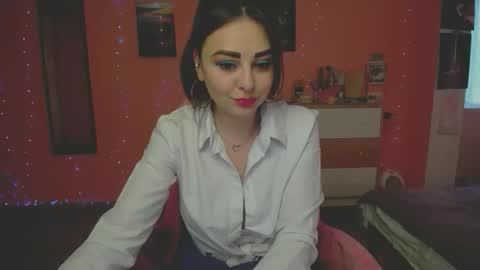 Ann online show from April 21, 2026, 12:33 pm