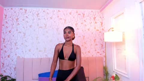Snapshot of halleylorens chatting on July 2, 2026, 6:36 pm Halley Lorens online show from July 2, 2026, 6:36 pm