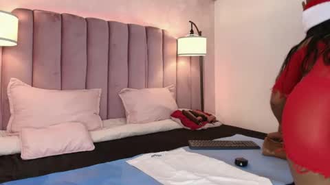  Hally Bans  online show from December 1, 2025, 6:57 pm