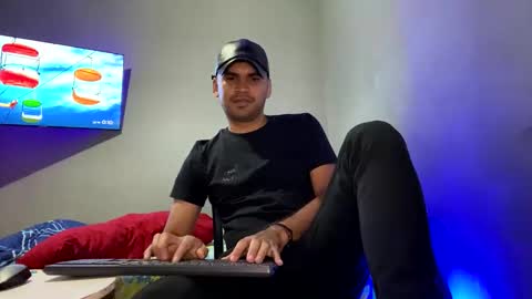 hamiltong12 online show from November 29, 2025, 5:10 am