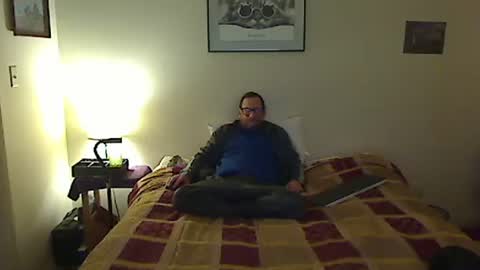 hammerthatthang73 online show from November 18, 2025, 7:35 am