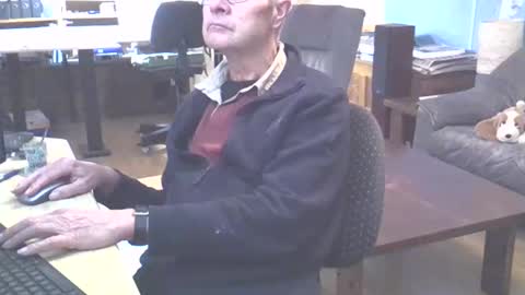 Prefer men 80 online show from December 2, 2024, 9:28 pm