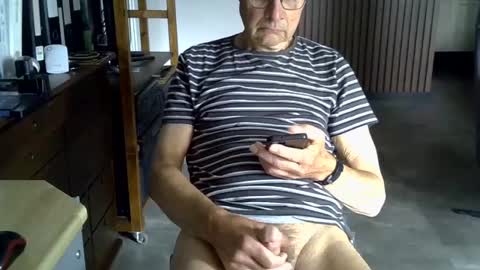 Prefer men 80 online show from June 14, 2026, 6:48 am