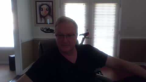 Han online show from April 3, 2026, 8:51 pm