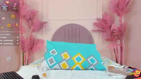 hanaahquinn online show from March 5, 2025, 2:56 pm