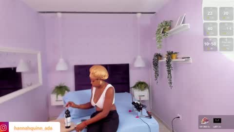 hanaahquinn online show from October 3, 2025, 11:40 am