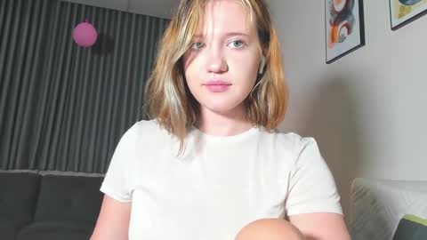 hanahwoods online show from March 4, 2025, 10:05 pm