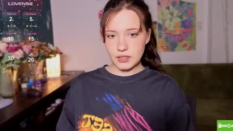 hanahwoods online show from April 20, 2026, 1:41 am