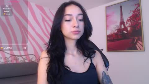 Hanaku  online show from February 4, 2026, 8:14 pm