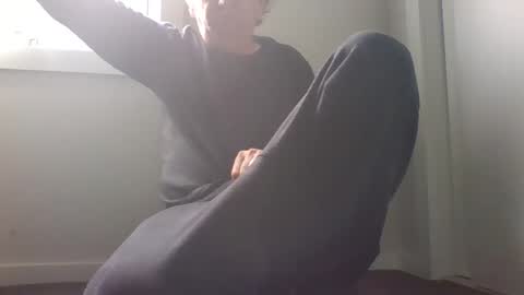 Snapshot of hand_ball_32 chatting on March 17, 2026, 2:38 am hand_ball_32 online show from March 17, 2026, 2:38 am