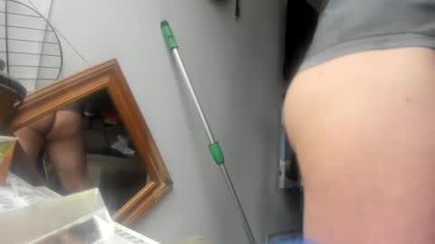 handncocknocum online show from February 1, 2025, 8:50 am