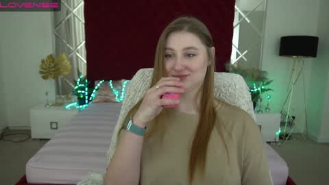 Dayana online show from December 28, 2024, 4:19 am