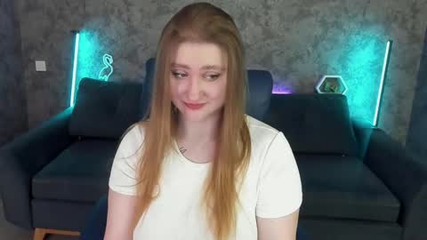 Dayana online show from April 8, 2026, 5:51 am